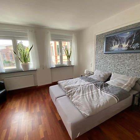 Gaestezimmer Limburg City 림부르크안더란 외부 사진