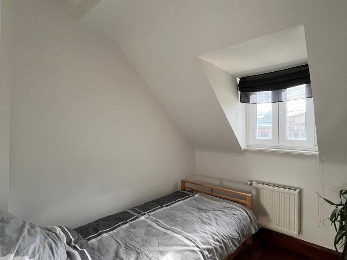 Gaestezimmer Limburg City 림부르크안더란 외부 사진